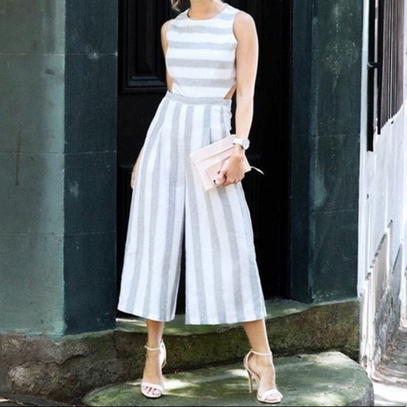 ⭐️LAST ONE⭐️European inspired jumpsuit! NWT! - Picture 5 of 5